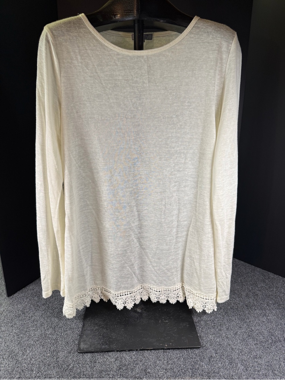 Darling Cream Off White Long Sleeve Top w/ Scalloped Crochet Lace Hem L